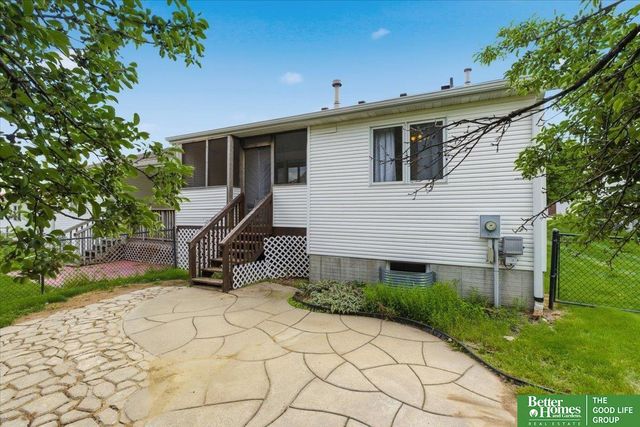2320 Dodge Street, Lincoln, NE 68521