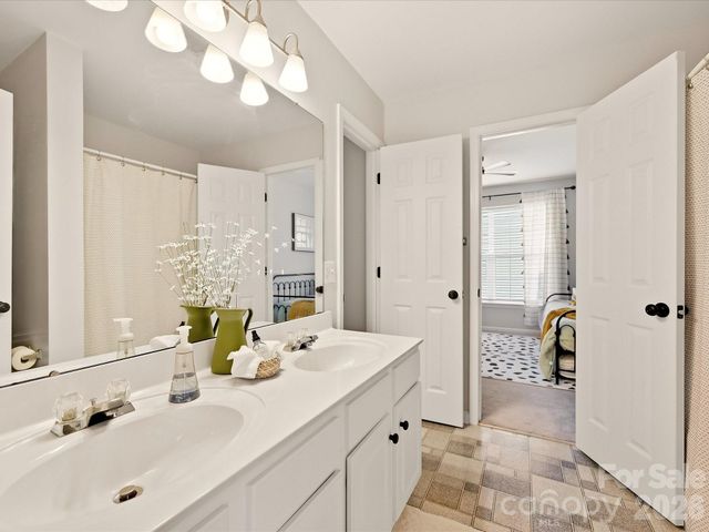 16006 Lavenham Road, Huntersville, NC 28078