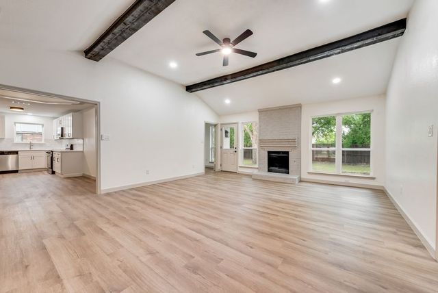 1606 Highpoint Drive, Lewisville, TX 75077