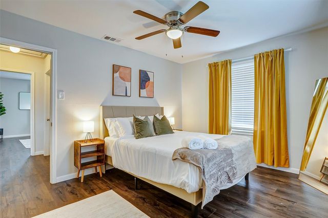 4440 Castor Street, Houston, TX 77022