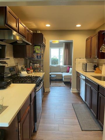 1198 Ashborough Terrace F, Marietta, GA 30067