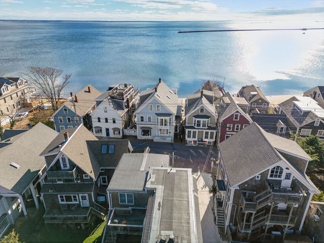 441 Commercial St B, Provincetown, MA 02657