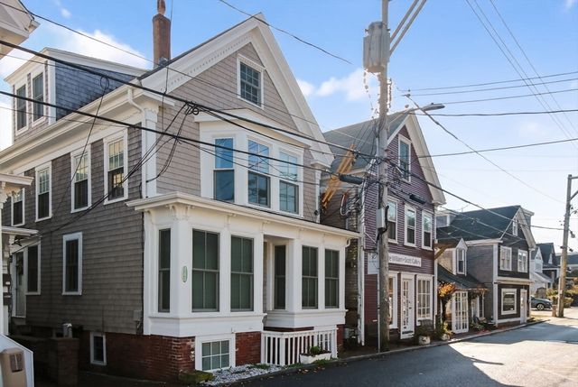 441 Commercial St B, Provincetown, MA 02657