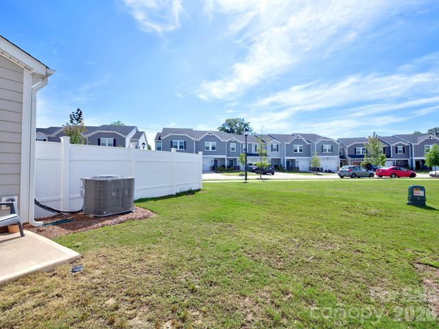1652 Village Grove Lane, Monroe, NC 28110