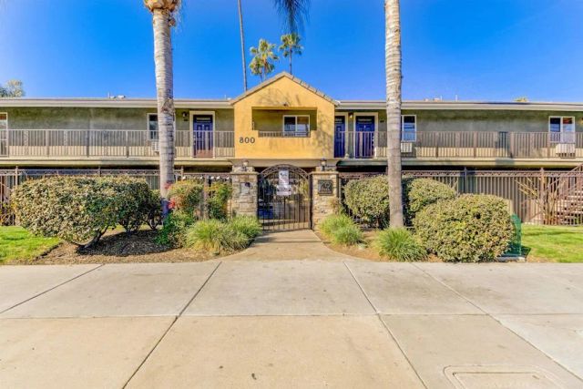 800 N Mollison Ave 36, El Cajon, CA 92021