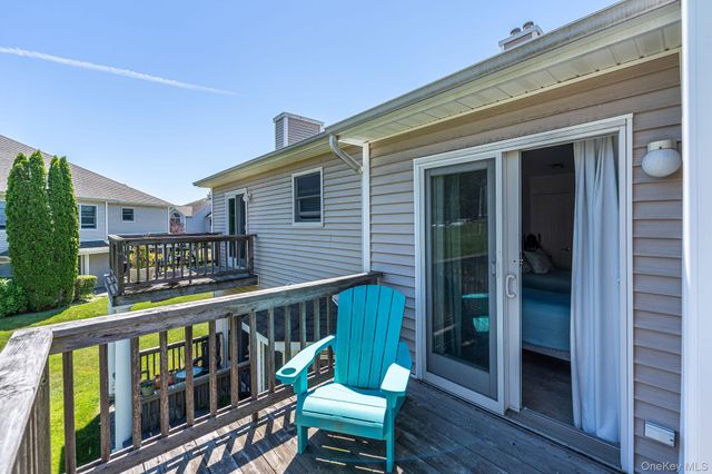 2204 Cedar Path, Riverhead, NY 11901