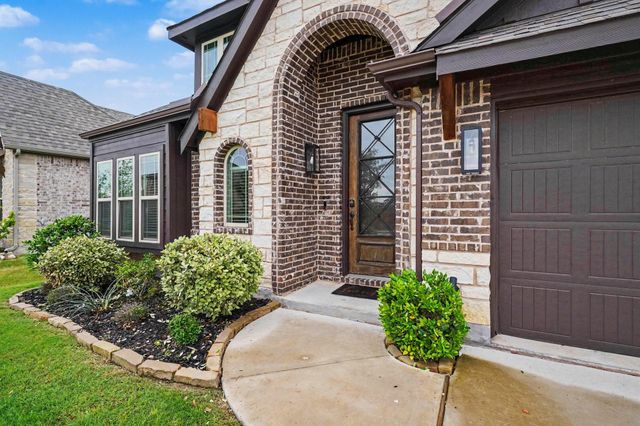 4381 Sun Meadow Drive, Joshua, TX 76058
