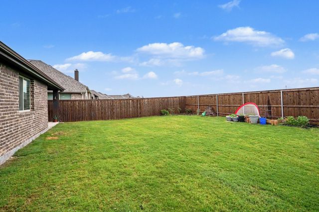 4381 Sun Meadow Drive, Joshua, TX 76058