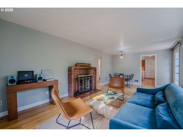 8109 Se LORRY Ave, Vancouver, WA 98664