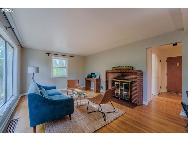 8109 Se LORRY Ave, Vancouver, WA 98664
