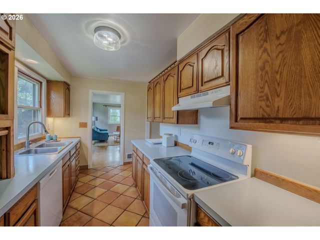 8109 Se LORRY Ave, Vancouver, WA 98664