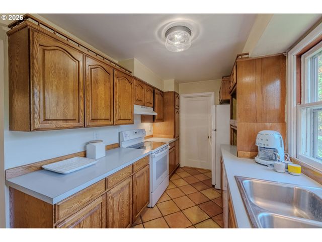 8109 Se LORRY Ave, Vancouver, WA 98664