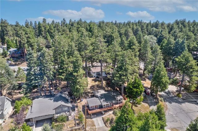 31472 Panorama Drive, Running Springs, CA 92382
