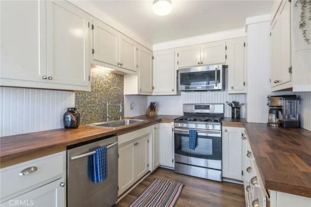31472 Panorama Drive, Running Springs, CA 92382