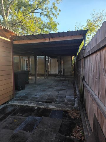 7952 Cinderella Street, Houston, TX 77028