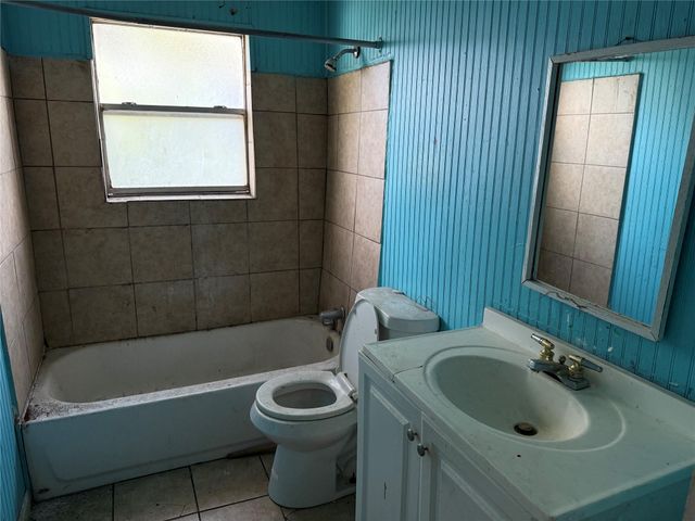 7952 Cinderella Street, Houston, TX 77028