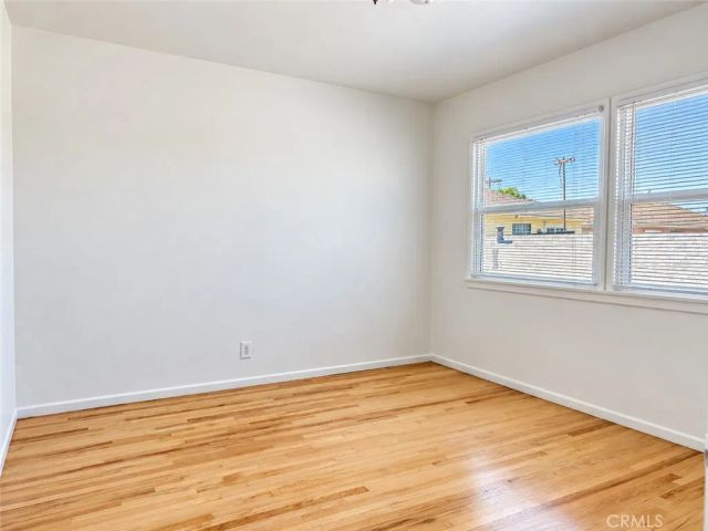 15234 Rayen Street D, North Hills, CA 91343