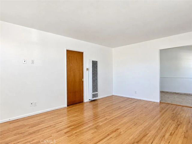 15234 Rayen Street D, North Hills, CA 91343