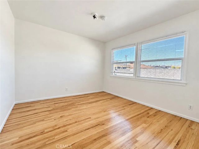 15234 Rayen Street D, North Hills, CA 91343