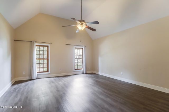 724 Herrick Avenue, Pascagoula, MS 39567