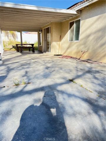 14351 Via Roca, Victorville, CA 92392