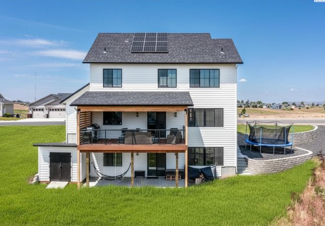 1325 SW Panorama Drive, Pullman, WA 99163