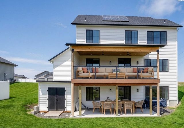 1325 SW Panorama Drive, Pullman, WA 99163