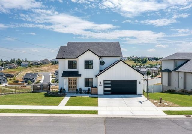 1325 SW Panorama Drive, Pullman, WA 99163