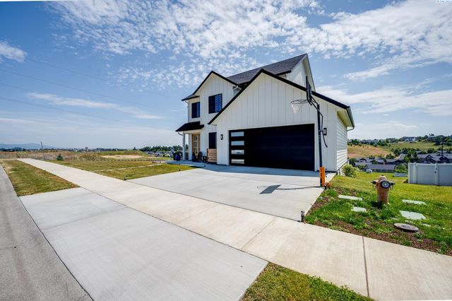1325 SW Panorama Drive, Pullman, WA 99163