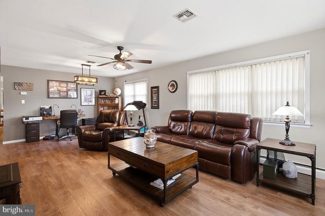 438 JAMAICA BLVD, Toms River, NJ 08757