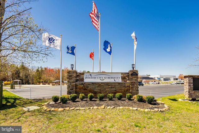 438 JAMAICA BLVD, Toms River, NJ 08757