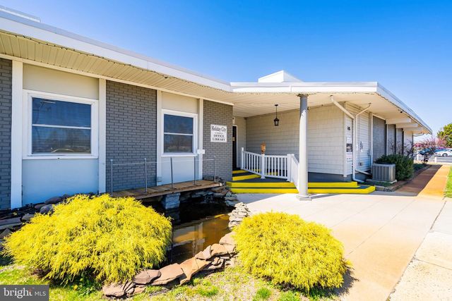 438 JAMAICA BLVD, Toms River, NJ 08757