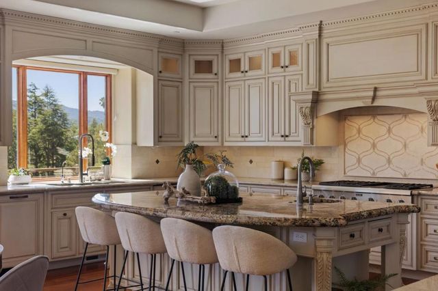 24570 Ruth Lee Court, Los Altos, CA 94024