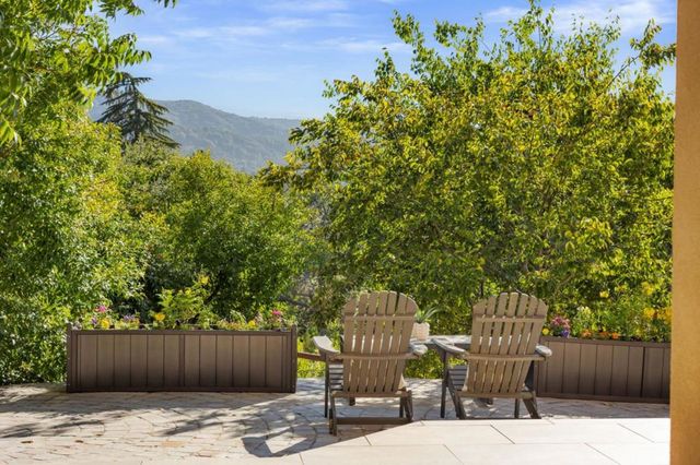 24570 Ruth Lee Court, Los Altos, CA 94024