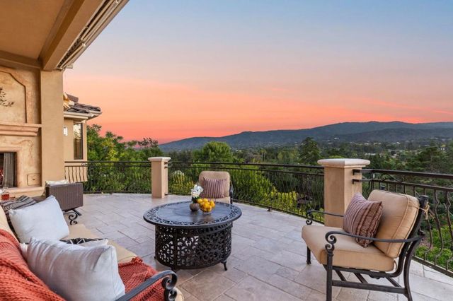 24570 Ruth Lee Court, Los Altos, CA 94024