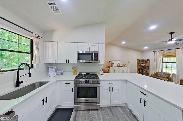 5438 Martins Crossing Road, Stone Mountain, GA 30088