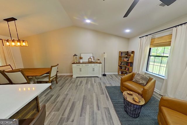 5438 Martins Crossing Road, Stone Mountain, GA 30088