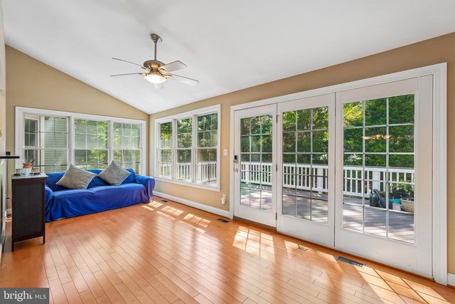25765 HOWERTON DR, Chantilly, VA 20152