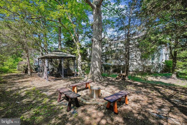 25765 HOWERTON DR, Chantilly, VA 20152