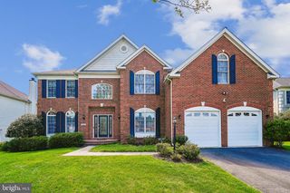 25765 HOWERTON DR, Chantilly, VA 20152