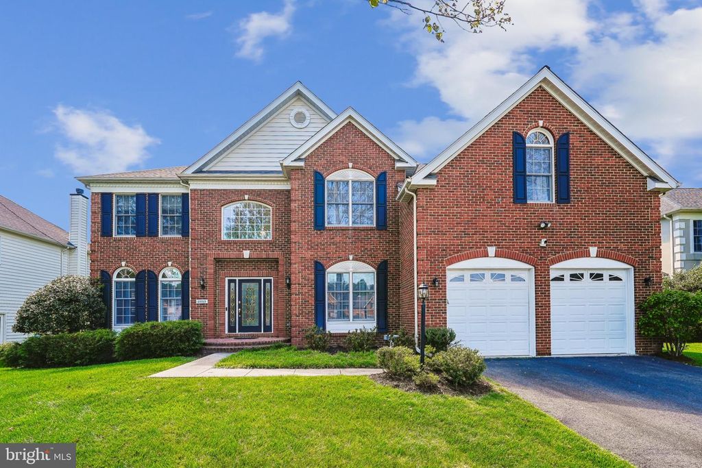 25765 HOWERTON DR, Chantilly, VA 20152