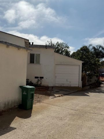 2426 Seaside St, San Diego, CA 92107