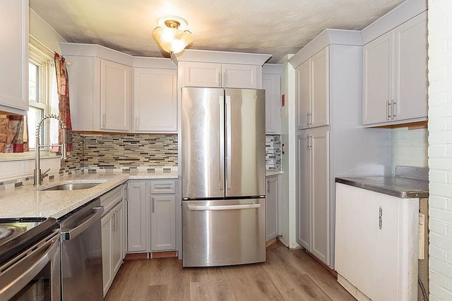 38 Mcdevitt Rd, Randolph, MA 02368