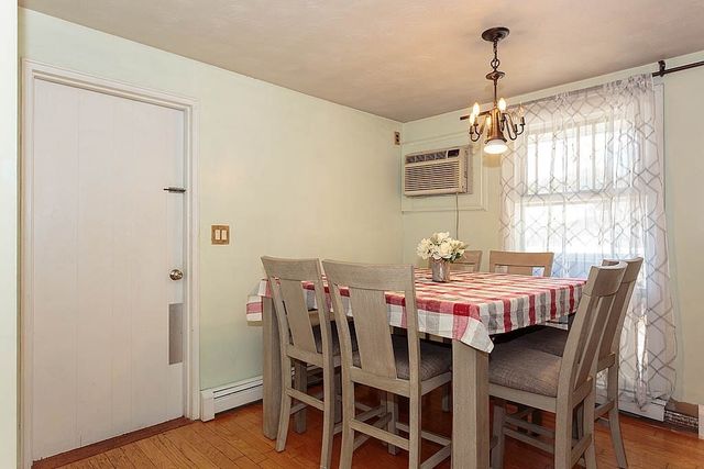 38 Mcdevitt Rd, Randolph, MA 02368