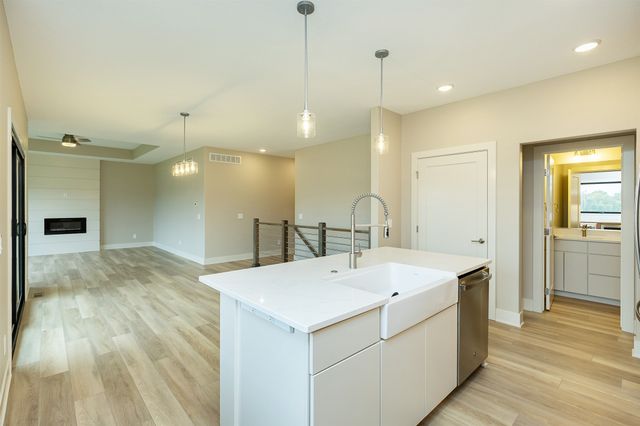 6633 River Bend Drive, Johnston, IA 50131