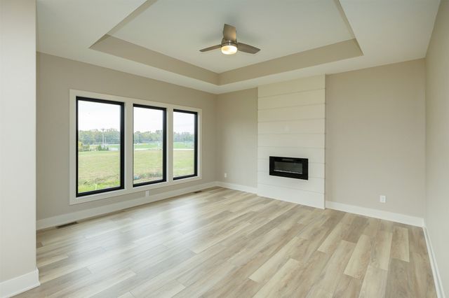 6633 River Bend Drive, Johnston, IA 50131