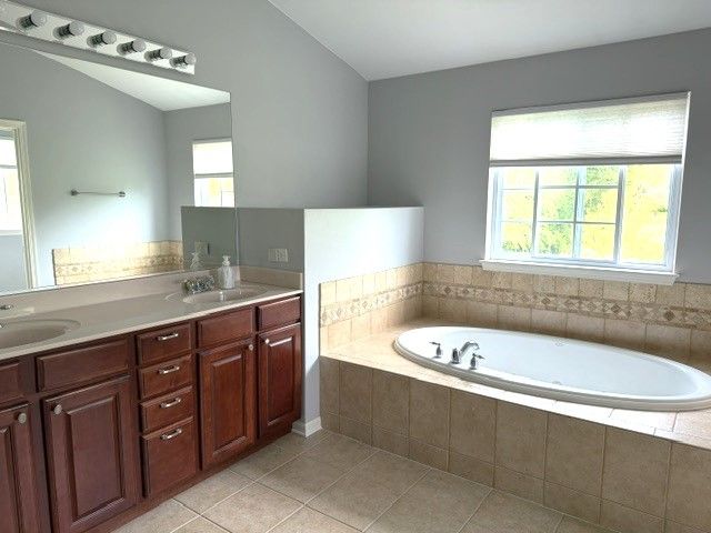 5046 Marshall Court, Wadsworth, IL 60083