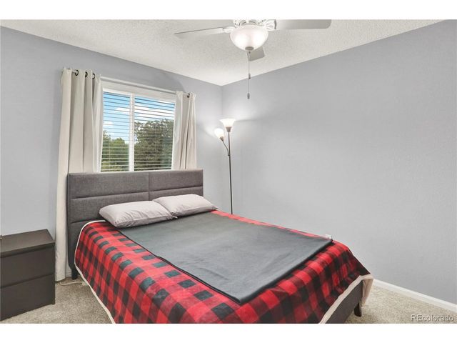 9543 Hagen Ct, Highlands Ranch, CO 80126