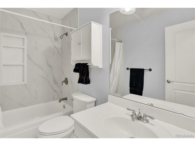 9543 Hagen Ct, Highlands Ranch, CO 80126