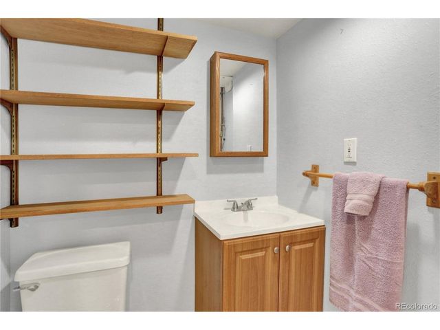 9543 Hagen Ct, Highlands Ranch, CO 80126